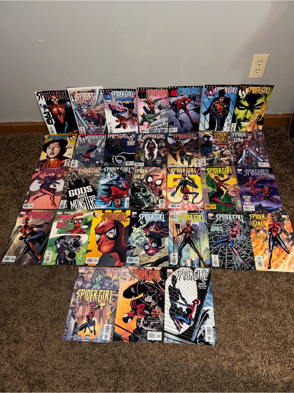 HUGE Marvel Spider-Girl Comic Lot